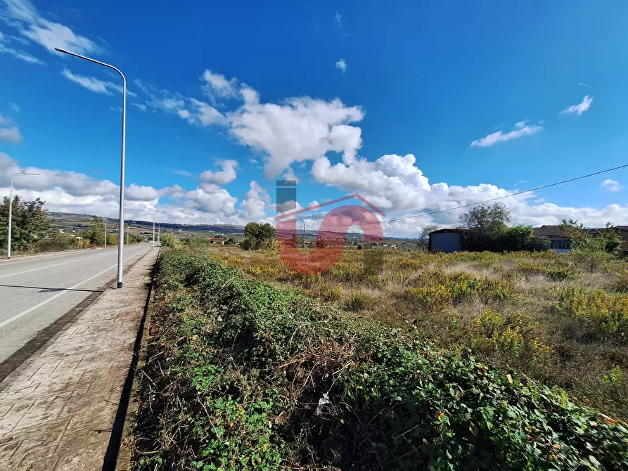 Immagine 8 di Locale commerciale in vendita  in Contrada olivola a Benevento