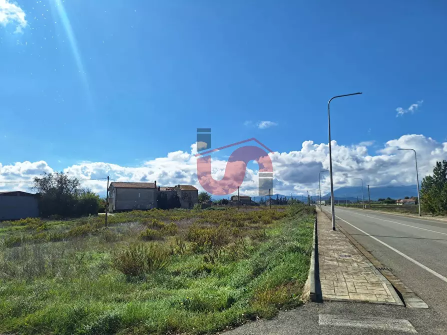 Immagine 12 di Locale commerciale in vendita  in Contrada olivola a Benevento