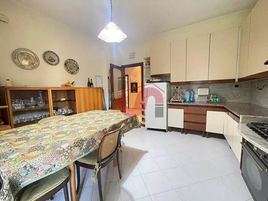 Immagine 11 di Appartamento in affitto  in Via Ruffilli a Benevento