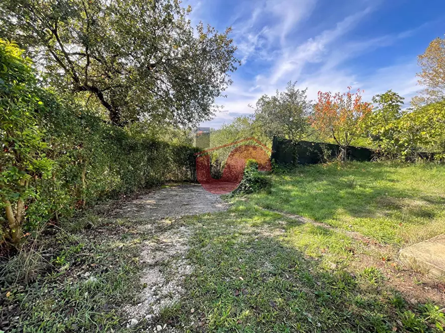 Immagine 13 di Casa indipendente in vendita  in C.da Bosco Perrotta San Nicola Manfredi a Benevento