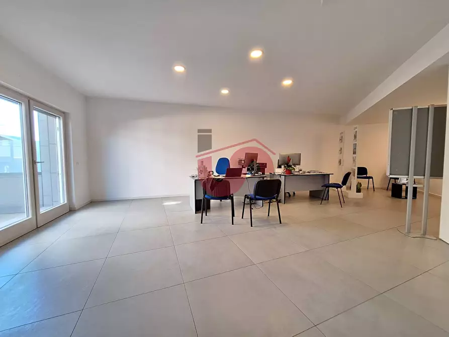 Immagine 4 di Appartamento in vendita  in Via Leonardo Bianchi a Benevento