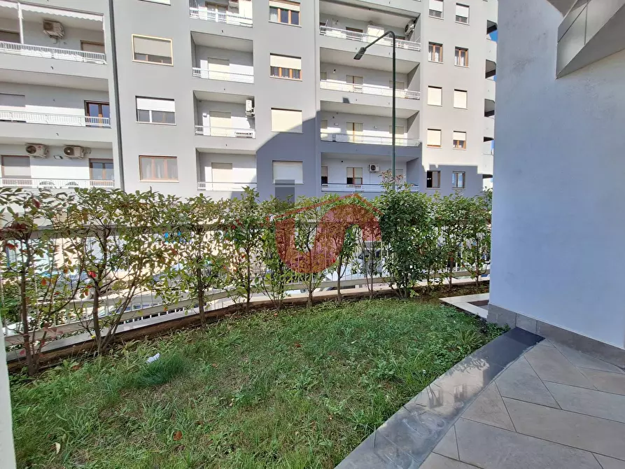 Immagine 21 di Appartamento in vendita  in Via Leonardo Bianchi a Benevento