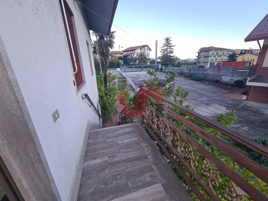 Immagine 4 di Casa semindipendente in vendita  in Via Provinciale Vitulanese a Apollosa