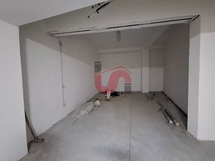 Immagine 7 di Box auto in vendita  in Via Tiengo a Benevento