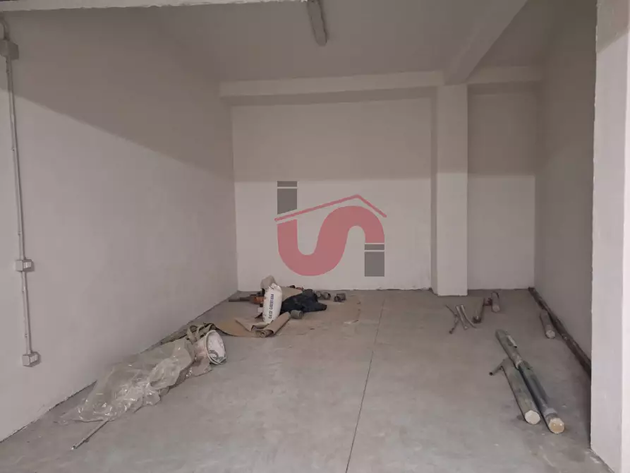 Immagine 8 di Box auto in vendita  in Via Tiengo a Benevento