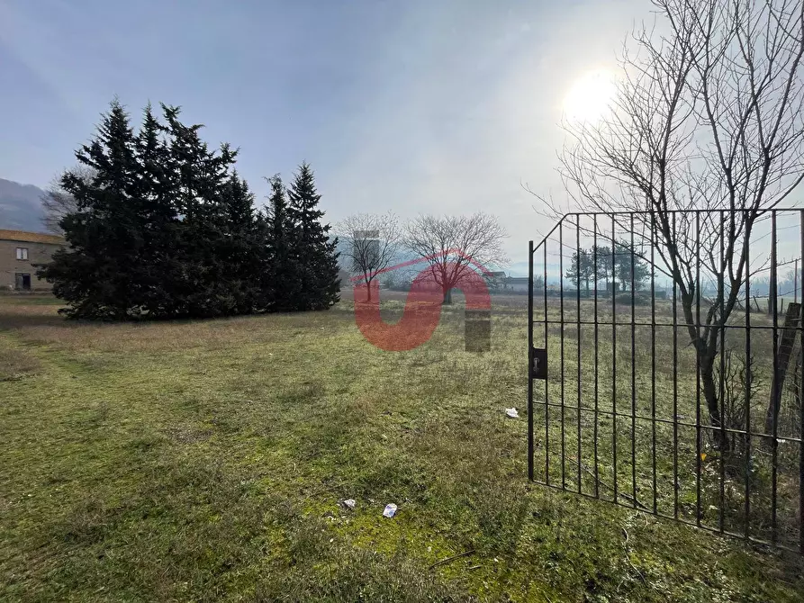 Immagine 4 di Rustico / casale in vendita  in C.da Piano Morra snc a Benevento