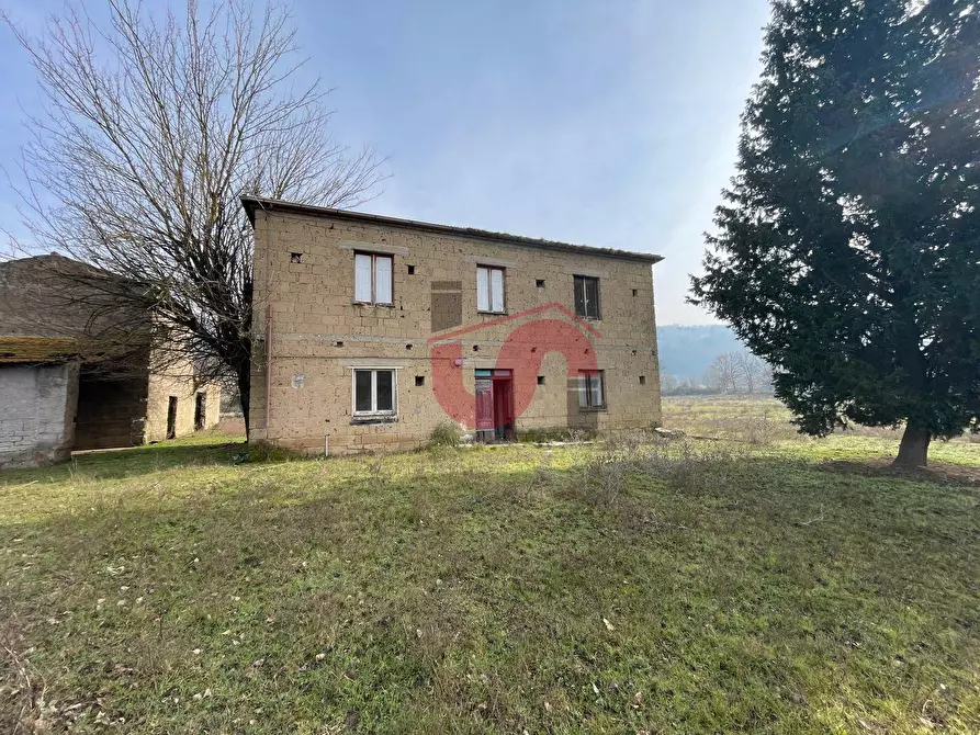 Immagine 2 di Rustico / casale in vendita  in C.da Piano Morra snc a Benevento
