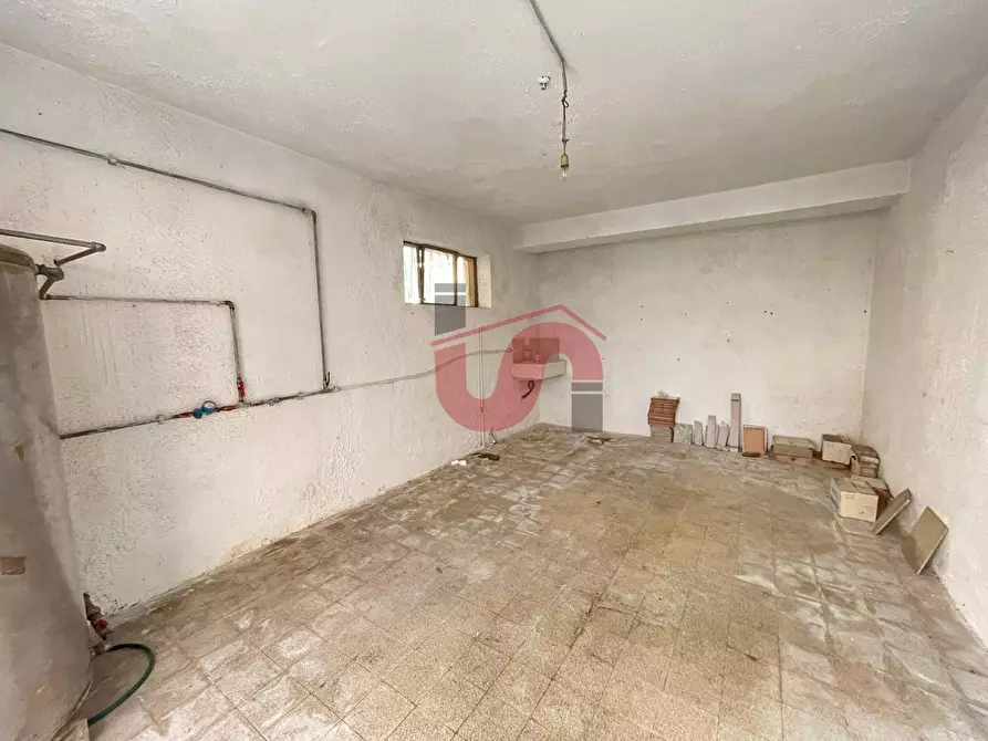 Immagine 7 di Box auto in affitto  in Via Almerico Meomartini a Benevento