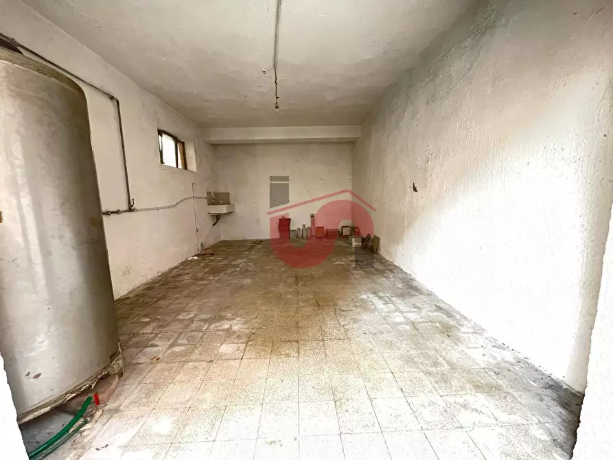 Immagine 8 di Box auto in affitto  in Via Almerico Meomartini a Benevento