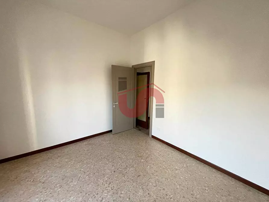 Immagine 22 di Appartamento in affitto  in Via Emanuele Caggiano a Benevento
