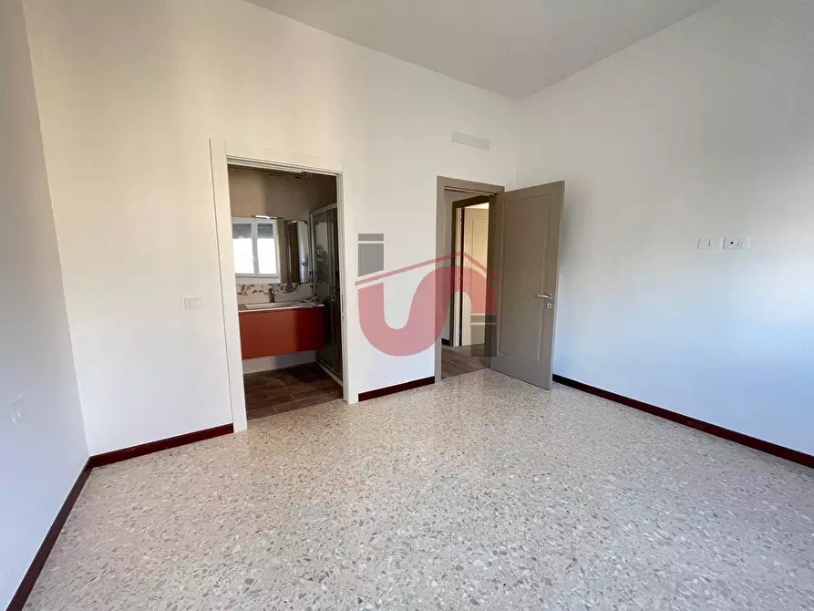 Immagine 26 di Appartamento in affitto  in Via Emanuele Caggiano a Benevento