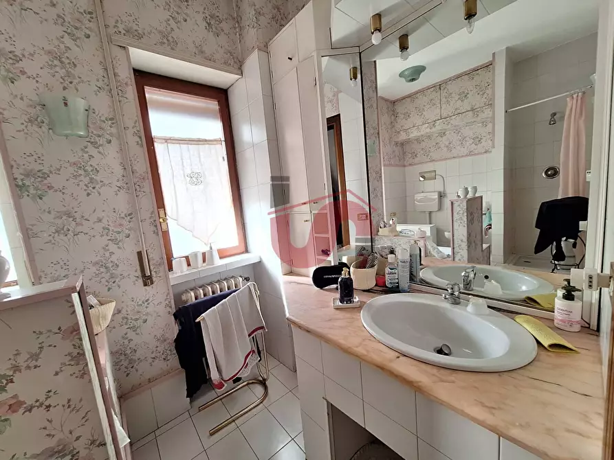 Immagine 40 di Appartamento in vendita  in Via Giustiniani a Benevento