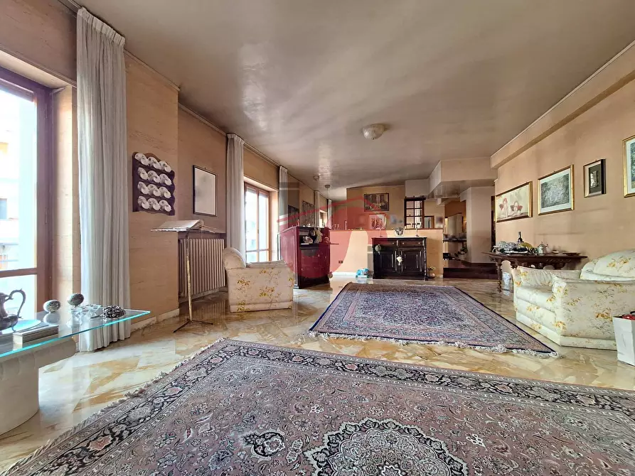 Immagine 21 di Appartamento in vendita  in Via Giustiniani a Benevento