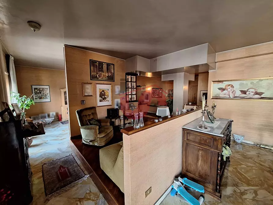 Immagine 19 di Appartamento in vendita  in Via Giustiniani a Benevento