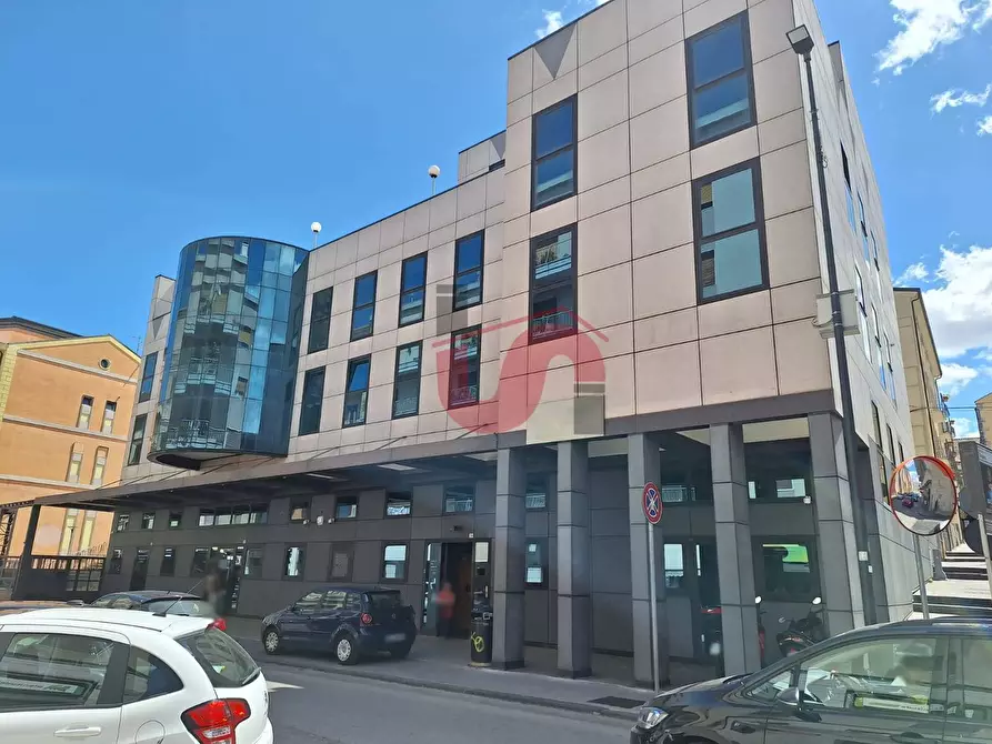 Immagine 3 di Ufficio in affitto  in Via Goduti a Benevento