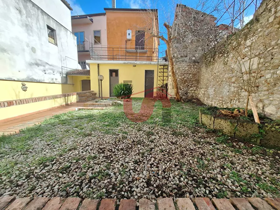 Immagine 4 di Casa semindipendente in vendita  in Via Arechi a Benevento