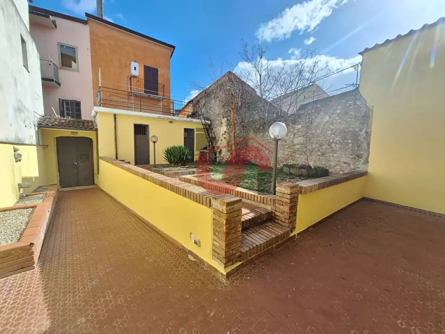Immagine 3 di Casa semindipendente in vendita  in Via Arechi a Benevento