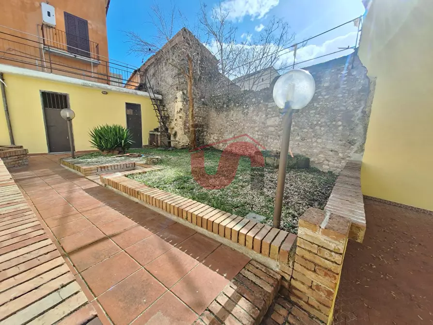 Immagine 5 di Casa semindipendente in vendita  in Via Arechi a Benevento