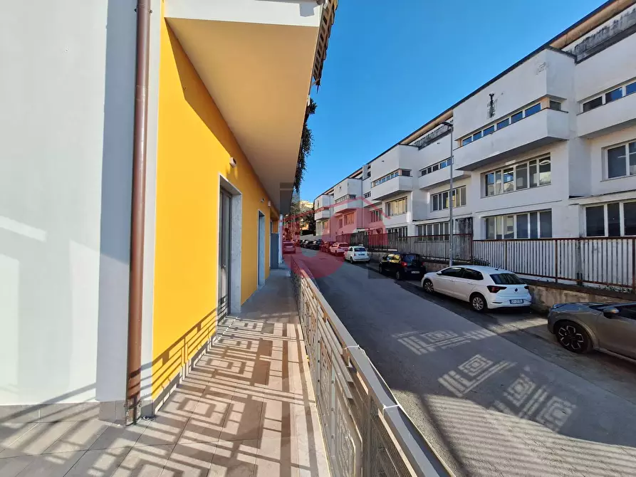 Immagine 9 di Locale commerciale in affitto  in Via Tiengo a Benevento