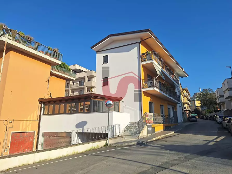 Immagine 16 di Locale commerciale in affitto  in Via Tiengo a Benevento