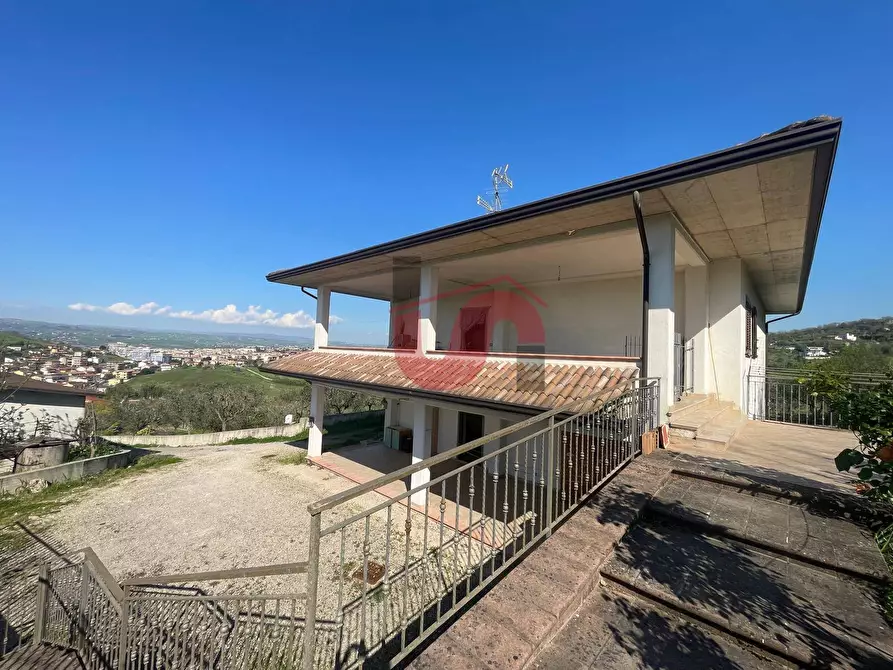 Immagine 1 di Casa indipendente in vendita  in Via Giovanni XXIII a Benevento