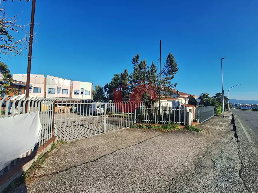 Immagine 8 di Locale commerciale in vendita  in Contrada San Chirico a Benevento