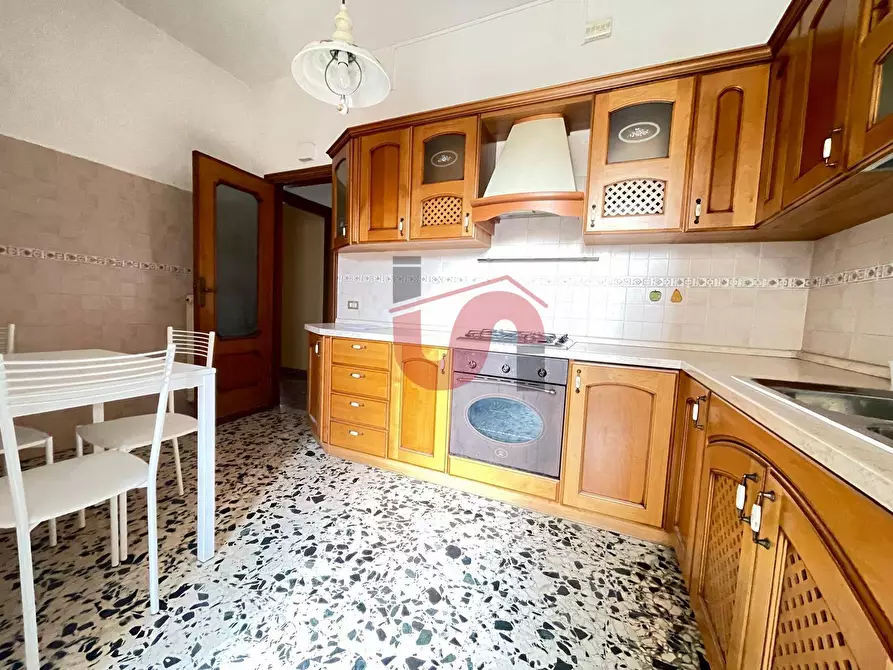 Immagine 8 di Appartamento in affitto  in Via Tommaso Bucciano a Benevento