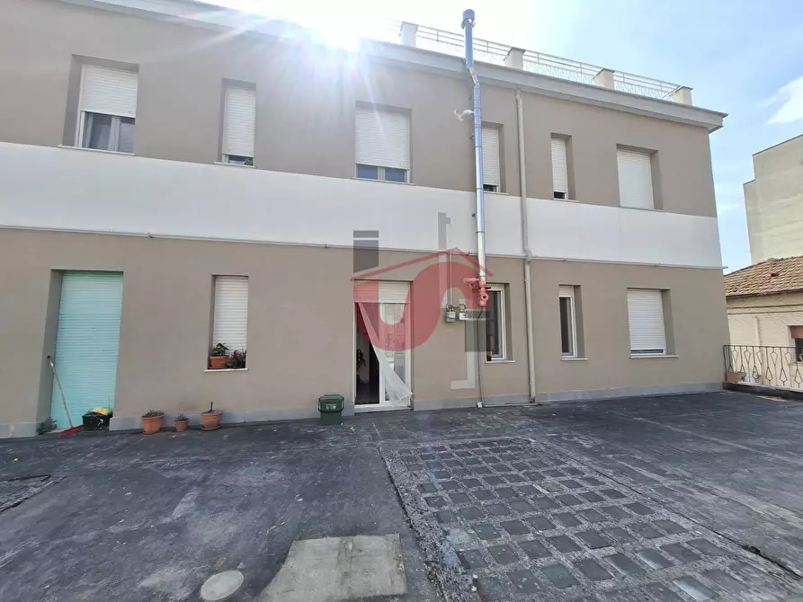 Immagine 25 di Appartamento in vendita  in Via Francesco Paga a Benevento