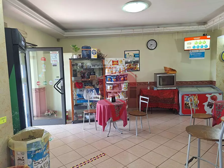 Immagine 4 di Attività commerciale in vendita  in Strada Provinciale 71 - C.da San Vitale snc a Benevento