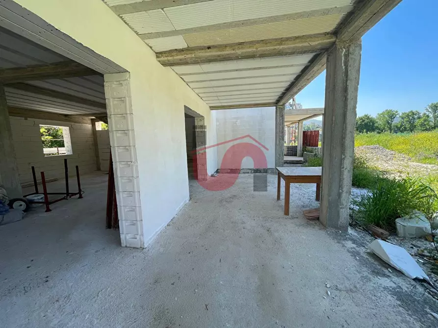 Immagine 38 di Villa in vendita  in Via Manzoni a Arpaise