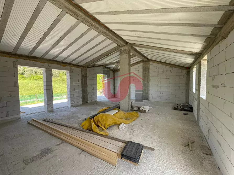 Immagine 41 di Villa in vendita  in Via Manzoni a Arpaise