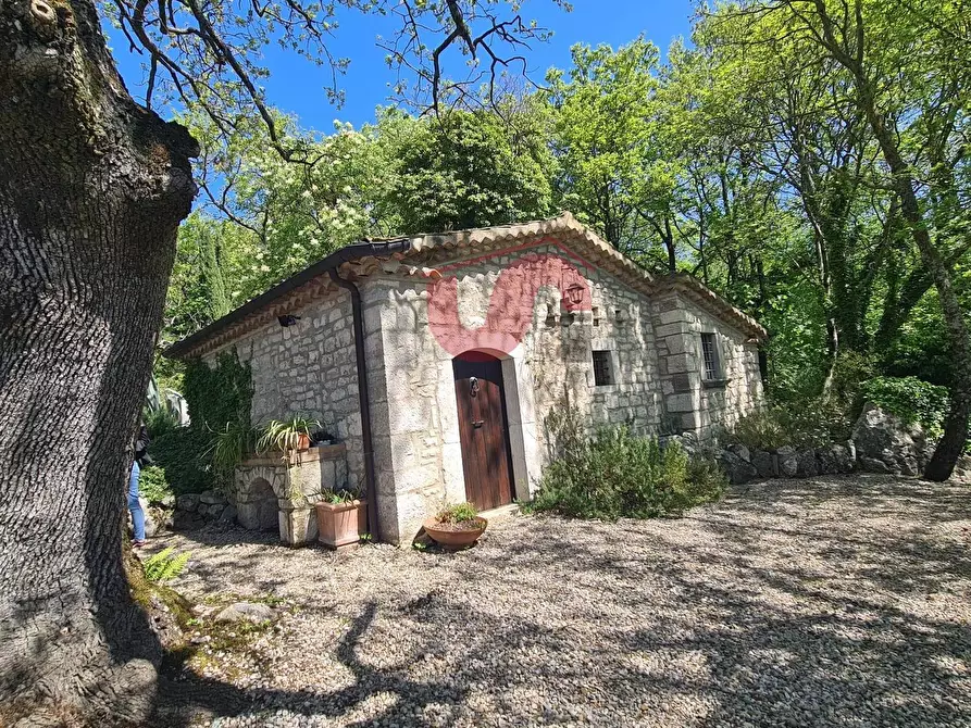 Immagine 34 di Villa in vendita  in Contrada Grotte a Casalduni