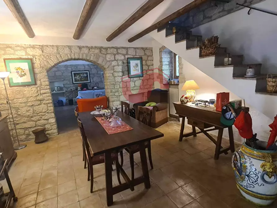 Immagine 10 di Villa in vendita  in Contrada Grotte a Casalduni