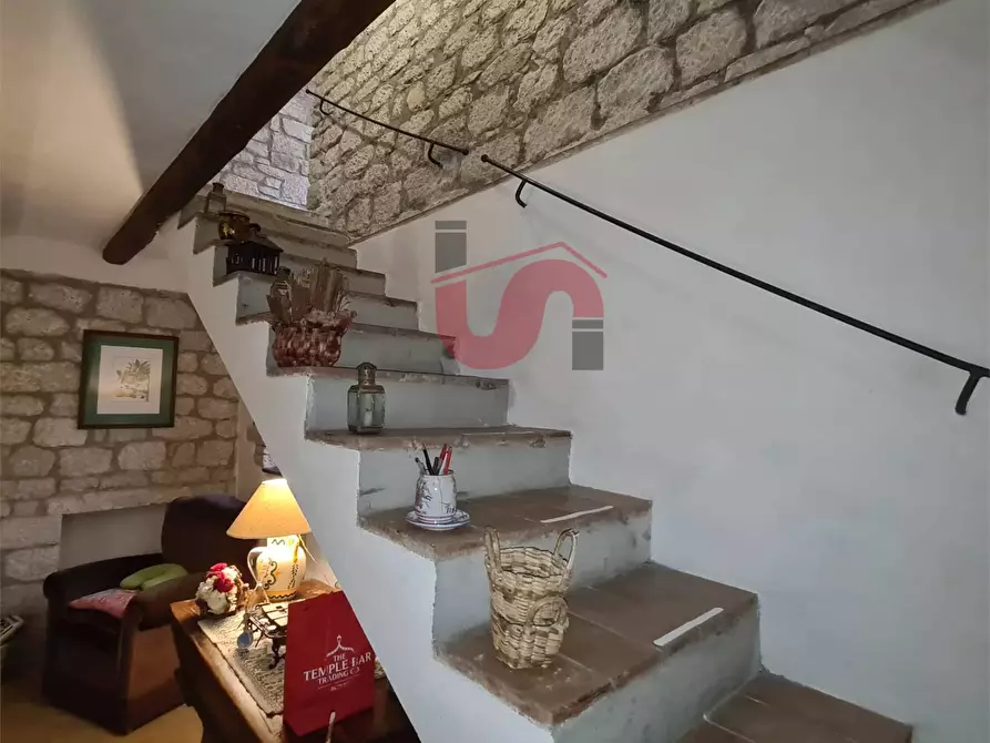 Immagine 20 di Villa in vendita  in Contrada Grotte a Casalduni