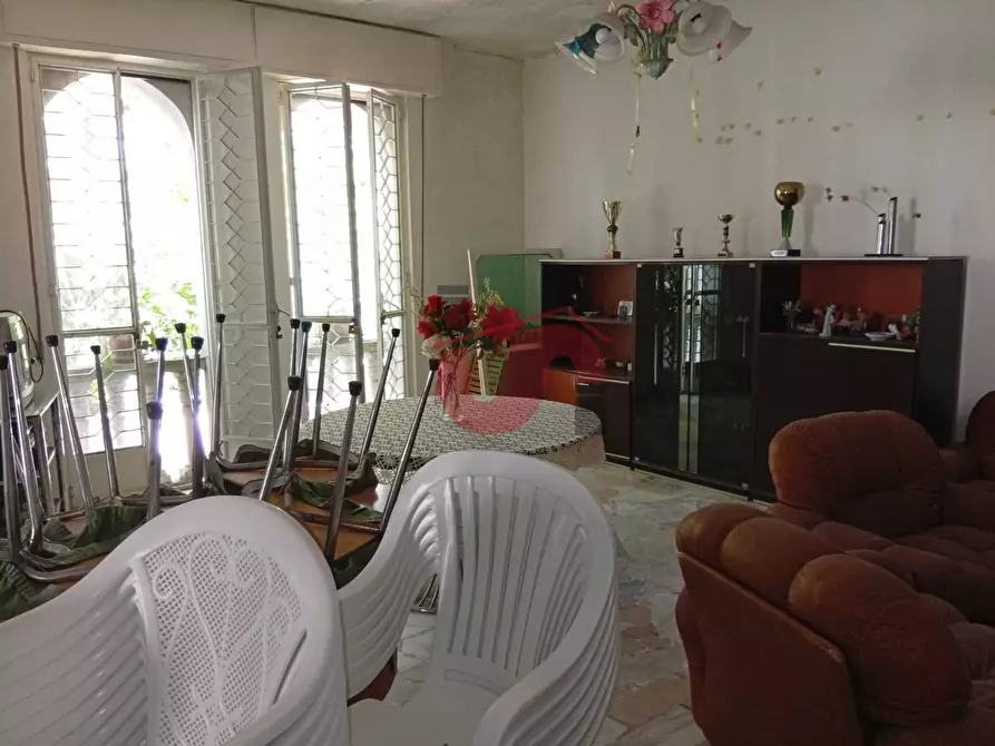 Immagine 11 di Villa in vendita  in Contrada guardie a Capriglia Irpina