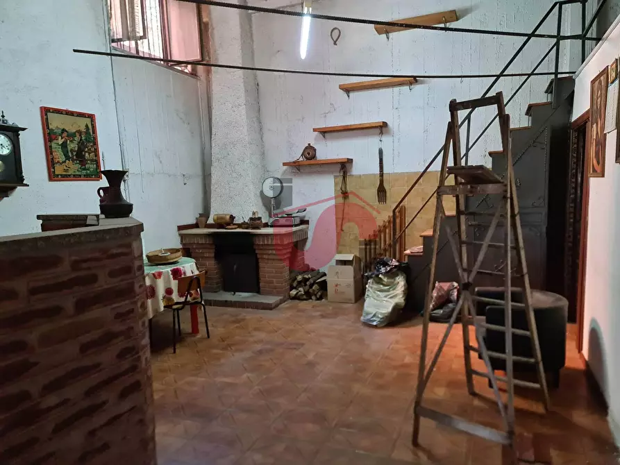Immagine 7 di Palazzo in vendita  in Via san rocco a Apollosa