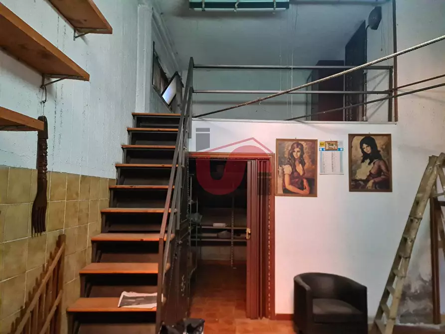 Immagine 8 di Palazzo in vendita  in Via san rocco a Apollosa