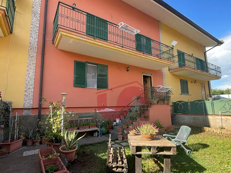 Immagine 1 di Villetta a schiera in vendita  in Via Basso Casale a Arpaise