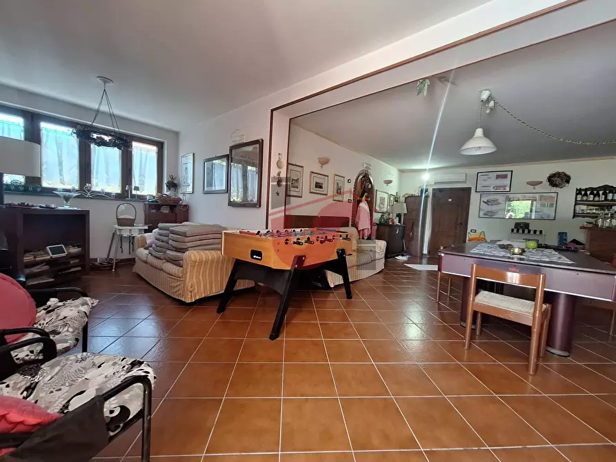Immagine 36 di Villa in vendita  in Via Antonio di Stasi a Apollosa