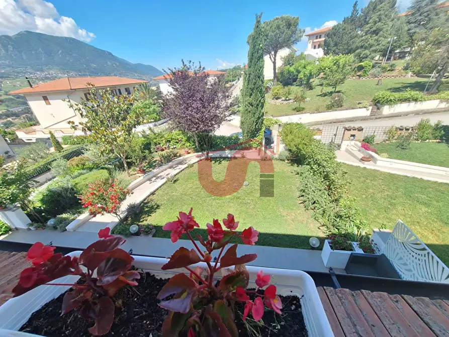 Immagine 25 di Villa in vendita  in Via Antonio di Stasi a Apollosa