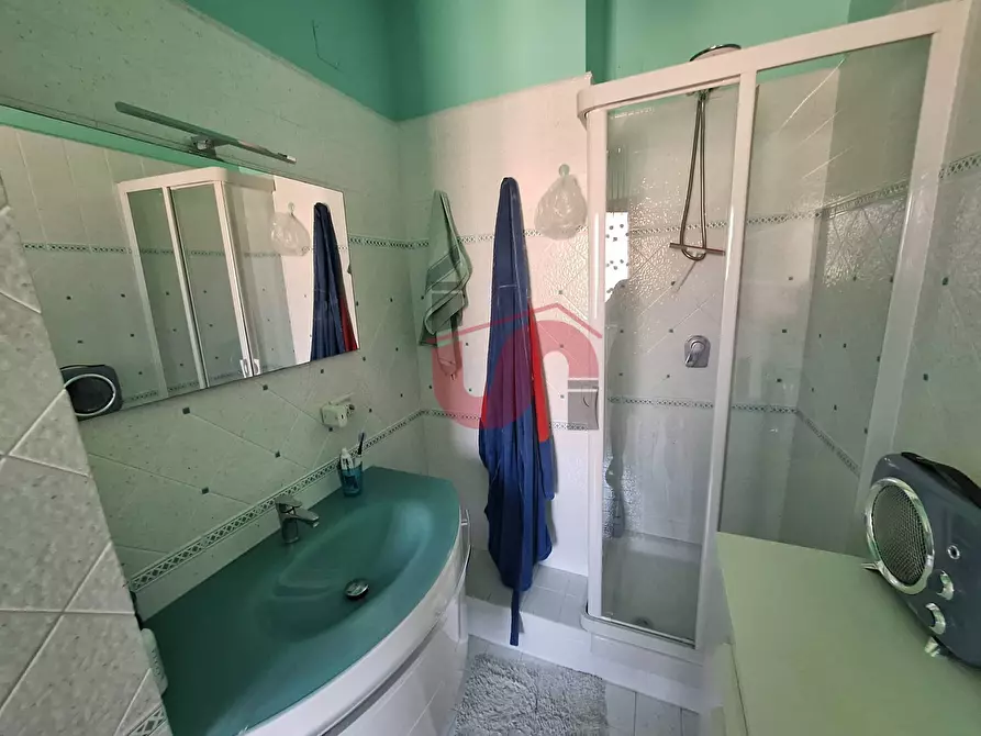 Immagine 42 di Villa in vendita  in Via Antonio di Stasi a Apollosa