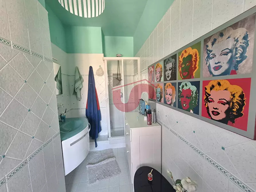 Immagine 41 di Villa in vendita  in Via Antonio di Stasi a Apollosa