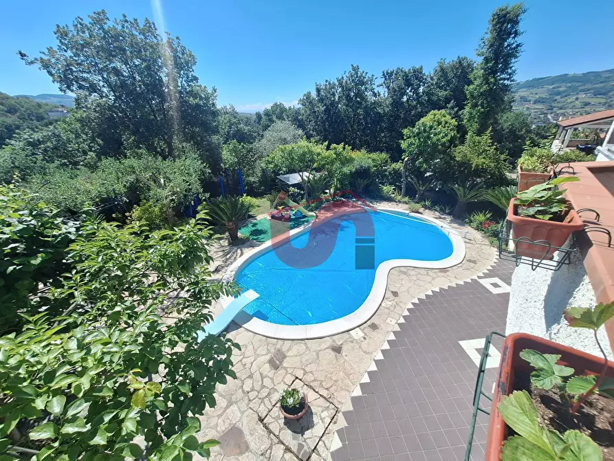 Immagine 27 di Villa in vendita  in Via Antonio di Stasi a Apollosa