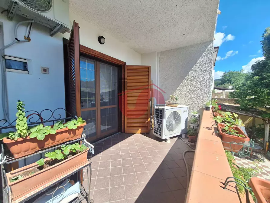 Immagine 12 di Villa in vendita  in Via Antonio di Stasi a Apollosa