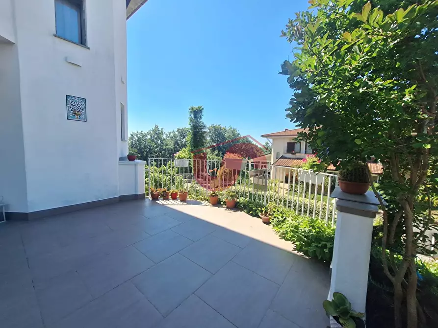 Immagine 45 di Villa in vendita  in Via Antonio di Stasi a Apollosa