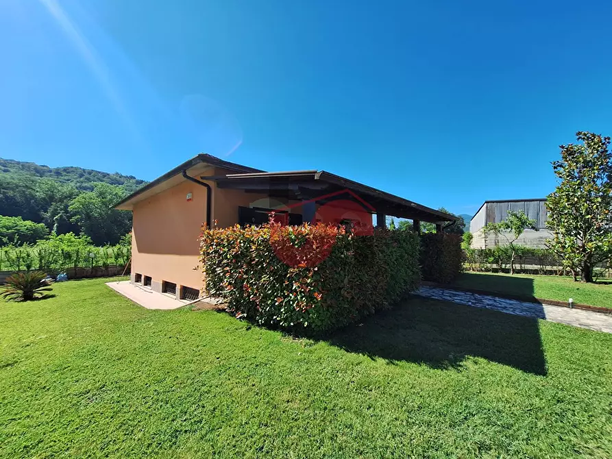 Immagine 2 di Villa in vendita  in Torre pagliara a Arpaise