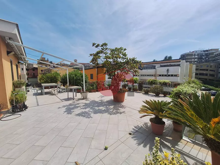 Immagine 38 di Appartamento in vendita  in Via Tiengo a Benevento
