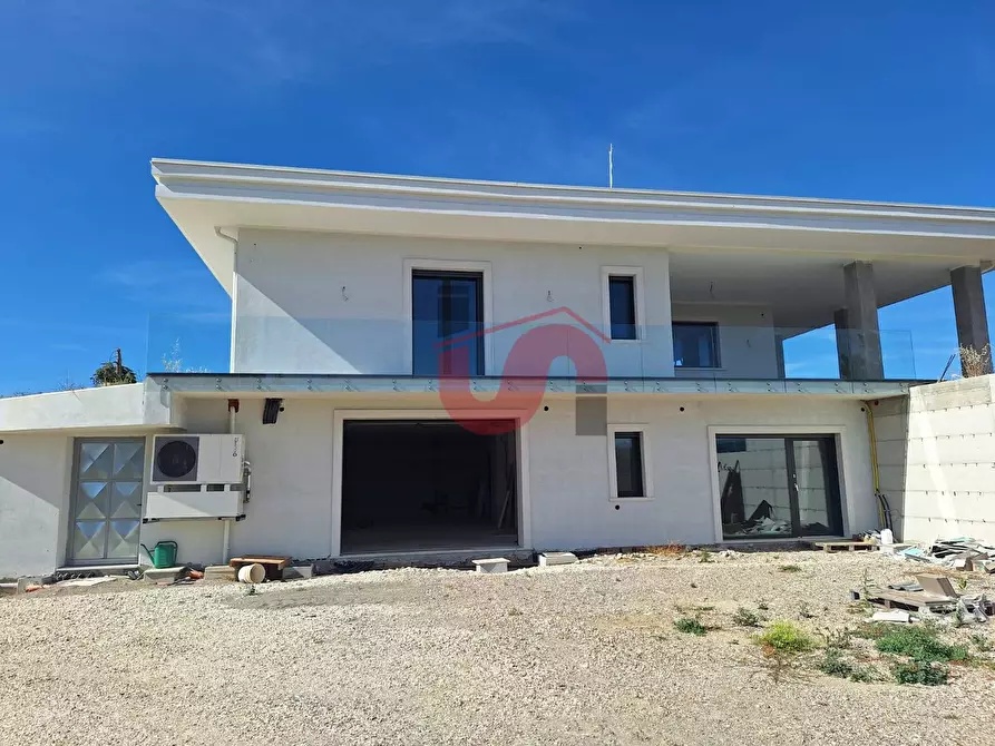 Immagine 26 di Villa in affitto  in C.da San Vitale a Benevento