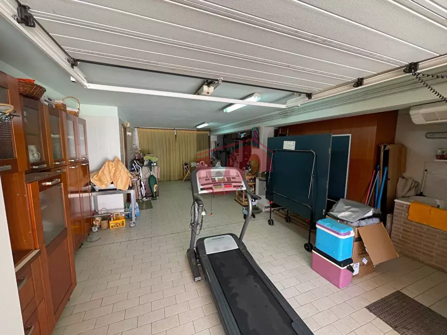 Immagine 36 di Villa in vendita  in Via Luigi Sturzo a Benevento