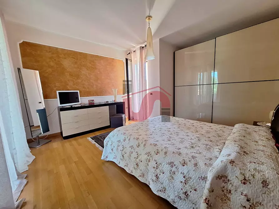 Immagine 20 di Villa in vendita  in Via Luigi Sturzo a Benevento